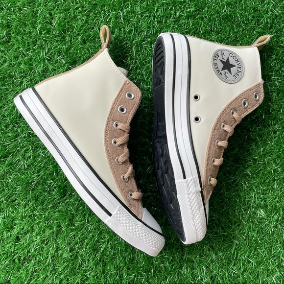 Converse All Star Chuck Taylor Ctas Hi 569424c - Picture 2 of 5